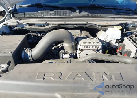 2022 Ram 1500 Big Horn 4X4 5'7 Box из США, поврежденный, VIN 1C6SRFFT8NN424143